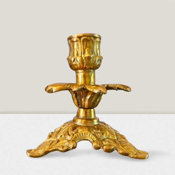 Image 1 of Bougeoir doré antique - Style baroque - Laiton - Hauteur 10 cm - Bougeoir de table décoratif
