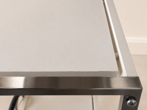 Image 1 of Carrello bar/di servizio vintage anni '70 in stile Bauhaus / cromato e bianco / portabottiglie / grandi ruote a raggi