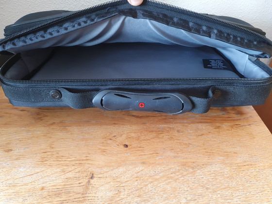 Wenger the Patriot, Laptoptasche, max. 17", neuwertig – Laptoptaschen, Polyester, Nylon (photo 6 of 11)