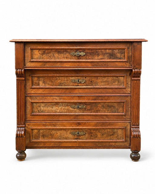 Antike Kommode im Louis-Philippe-Stil mit 4 Schubladen aus Holz und Nussbaummaserholz – ladekasten, Wood (photo 2 of 10)