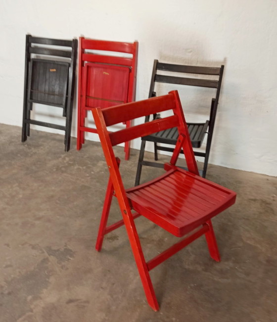 Image 1 of 4 vintage houten klapstoelen