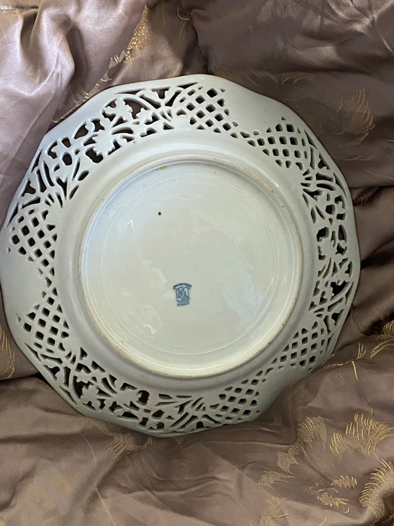 Image 1 of Piatto da frutta vintage Old Schumann Dresden, piatto da portata, fiore di svolta