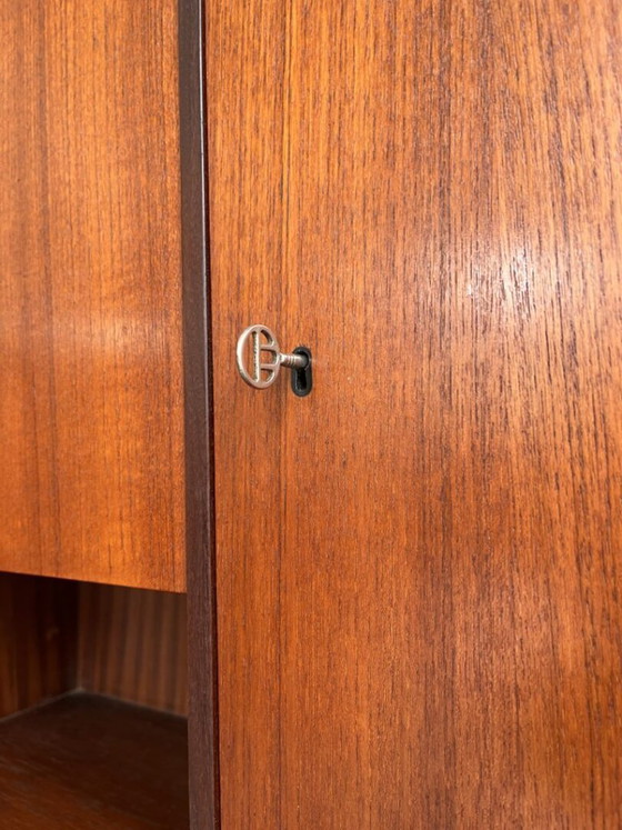 Image 1 of Louis Van Teeffelen per WEBE, Credenza