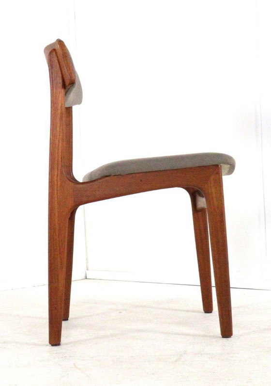 Image 1 of Set 6 Thorsø Stole- og Møbelfabrik stoelen vintage Deens