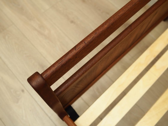 Image 1 of Lit en teck, design danois, années 1970, fabrication : Danemark