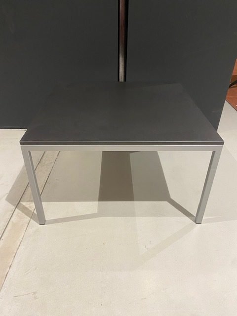 Tavolino Metaform S16