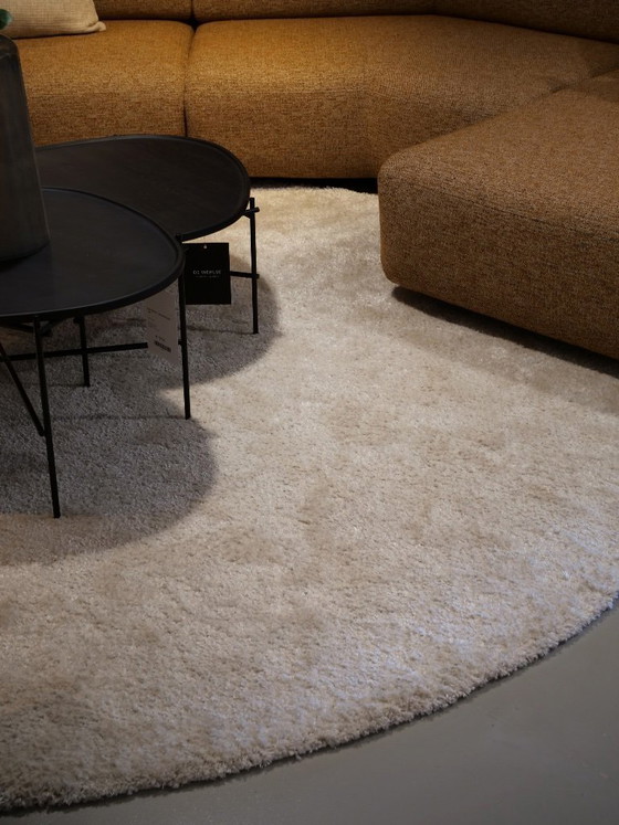 Image 1 of Tappeto rotondo Leolux Amund