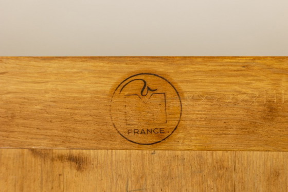 Image 1 of Guillerme e Chambron. Armadio in rovere con scrivania integrata. 1970-80