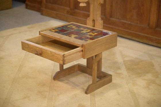 Image 1 of Mesita de noche de roble de Guillermo y Chambron para Your Home, década de 1950.