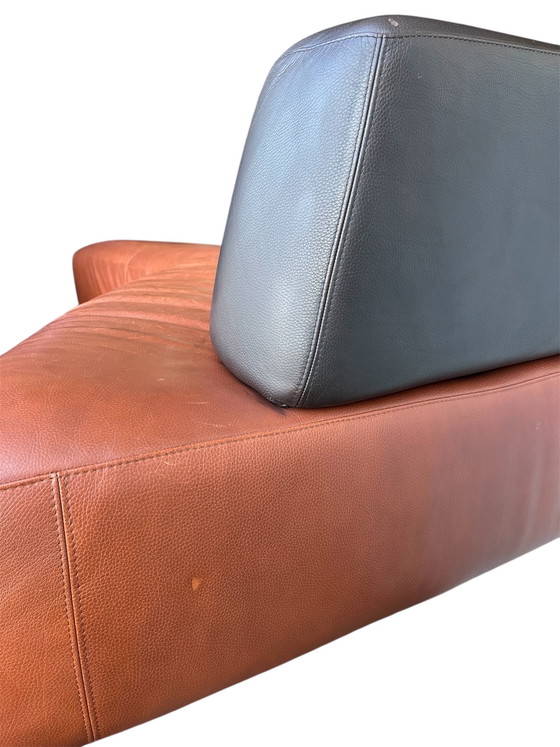 Image 1 of Cognac leren Leolux Archipel bank, postmodern ontwerp, Hugo de Ruiter