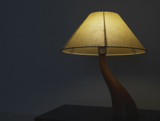 Image 1 of Lampada da tavolo Bonsai Josep Llusca Blauet anni '90, stile spagnolo Mid-Century, in legno di cedro, paralume in pergamena.