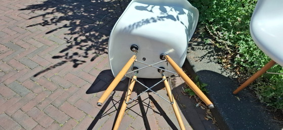 Image 1 of Original Vintage Eames Fiberglass Armchair (DAW) Tess-Co NY