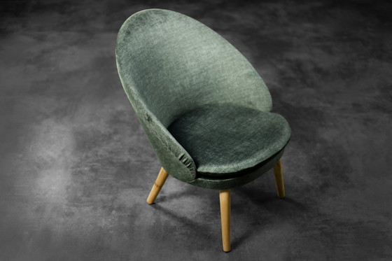 Image 1 of Vintage Mid Century Deens Modern Eiken & Stoffen Fauteuil 301 van Ejvind A. Johansson voor Godtfred H. Petersen, jaren 1950