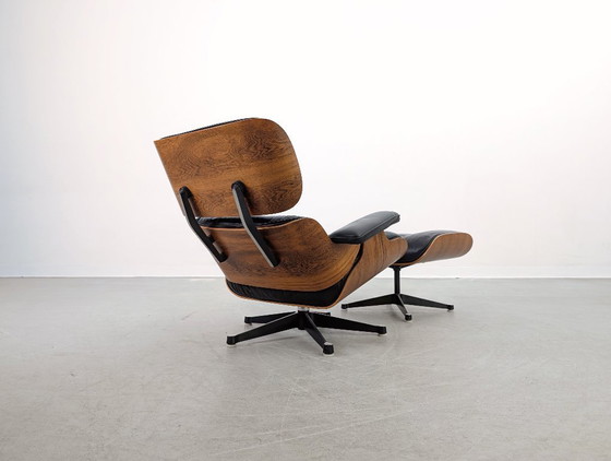 Image 1 of Charles & Ray Eames Lounge chair Miller Ottoman rosewood