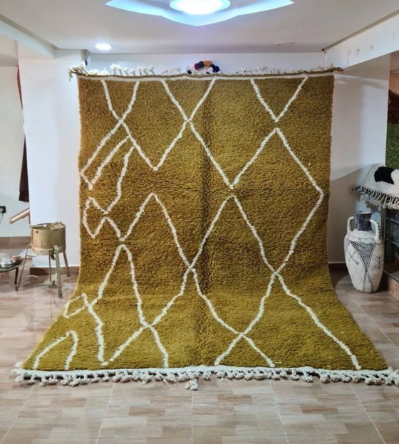 Image 1 of Beni Ouarain Mustard Carpet - White Diamond Patterns - Natural Wool -