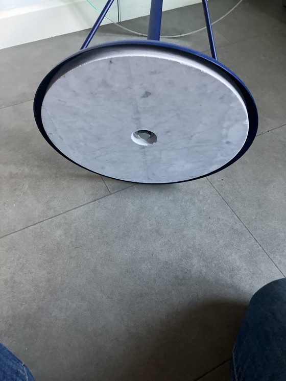 Image 1 of Tavolino laterale design postmoderno