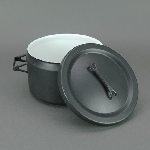 MCM Finel - Wärtsilä Arabia - Seppo Millat - 1960s - Finland - pan with lid - Scandinavia