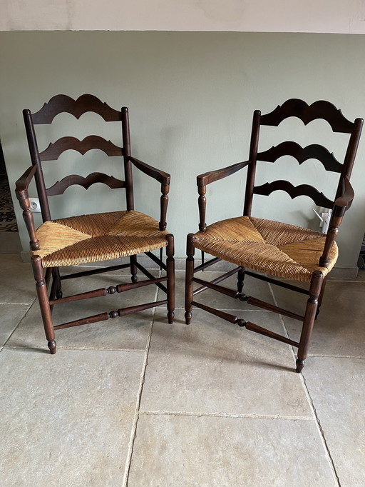 Brutalistische antieke fauteuils