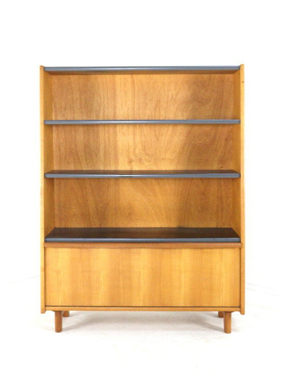 Image 1 of Mobile libreria vintage in stile rovere Pastoe