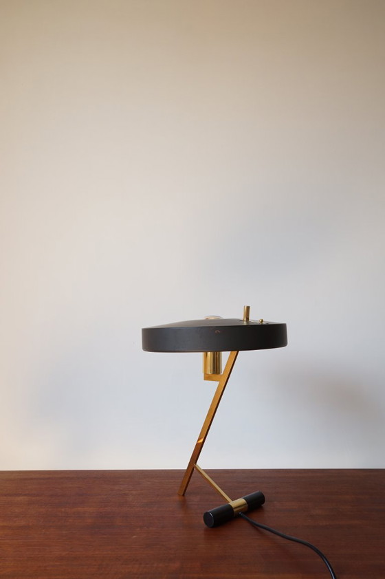 Image 1 of Lampada diplomatica Louis Kalff