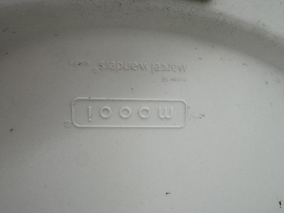 Moooi Container 120cm – Mesas de comedor, Plastic (photo 4 of 5)