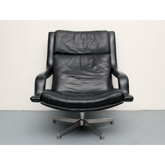 Image 1 of Vintage swivel armchair in leather by Geoffrey Hartcourt for Artifort, Netherlands 1970s