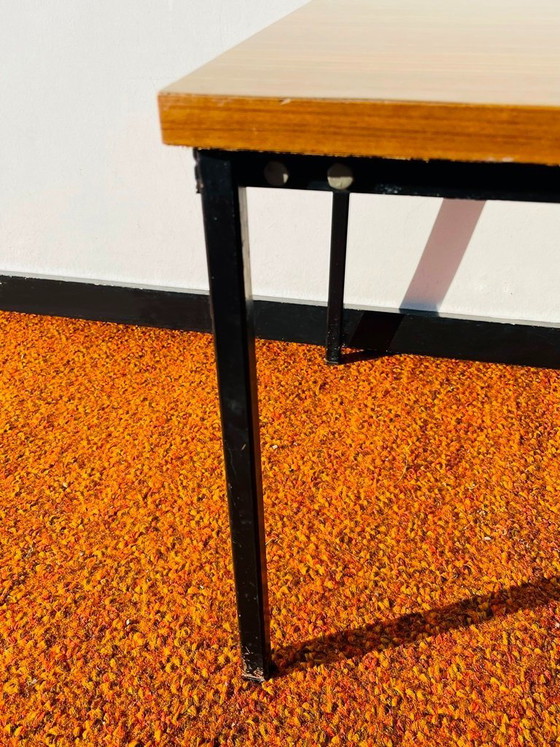 Image 1 of Coppia di tavolini impilabili di P. Guariche per MEUROP. Vintage anni '60/'70