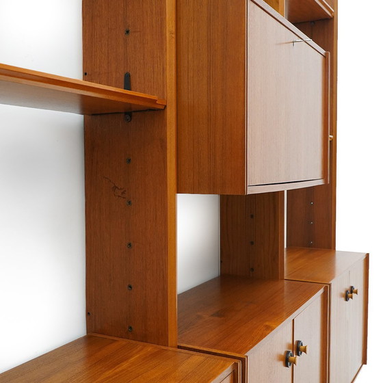 Image 1 of Librería con montantes de madera de AV Arredamenti Contemporanei, años 60