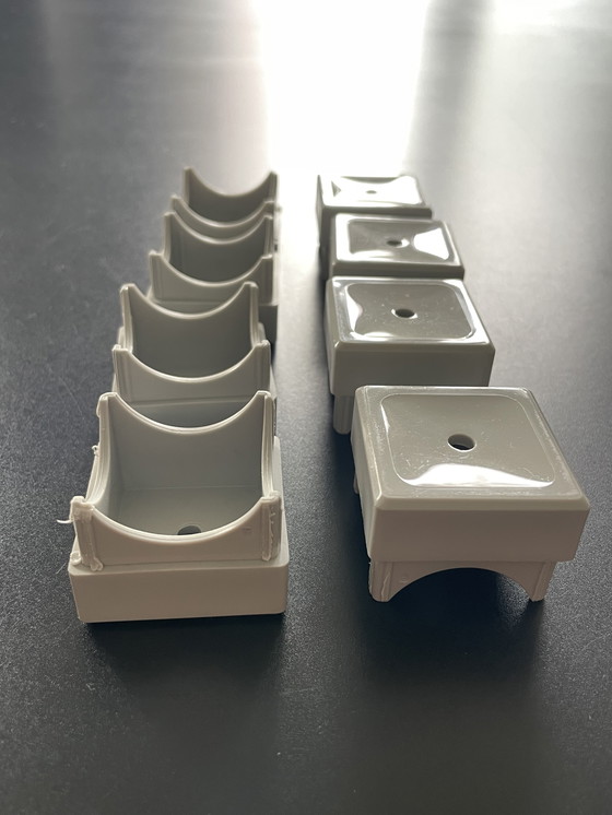 Image 1 of Moderne eettafel