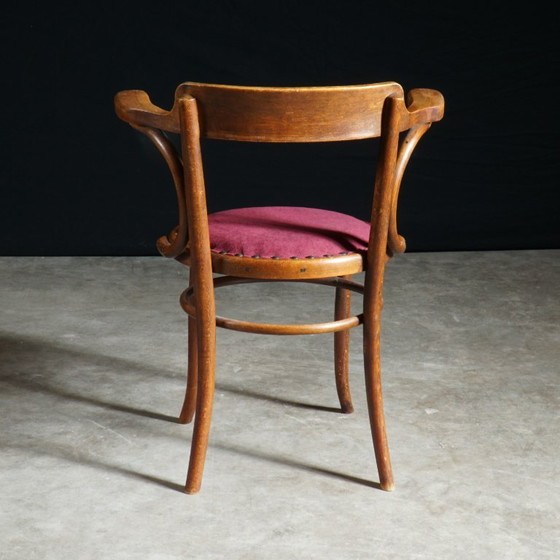 Antique Thonet 233 Chair – 1920s – Office chairs, Textile, Vintage (photo 5 of 8)