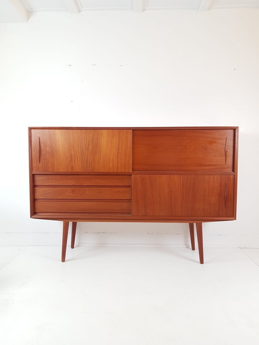 Vintage teak Danish dresser | sideboard '60s