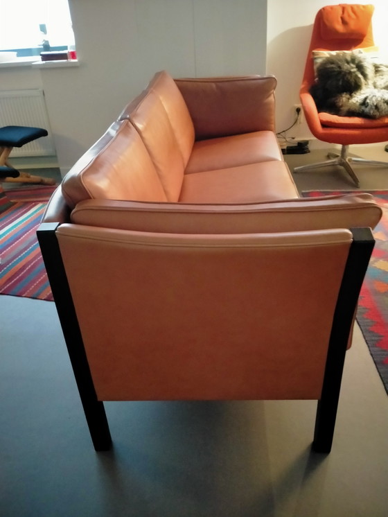 Image 1 of Klassieke leren design 3-zitsbank