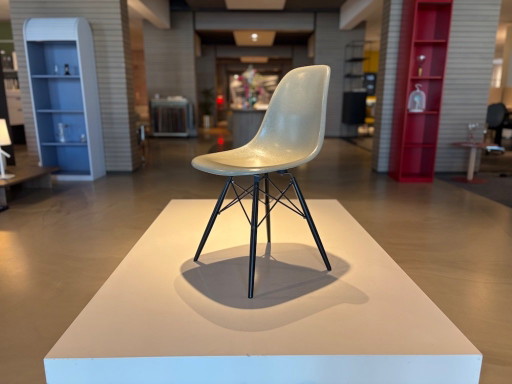 Vitra Fiberglass Chair DSW