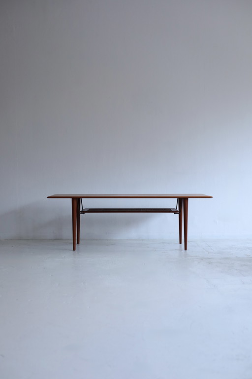 Mesa de centro FD516, Peter Hvidt & Orla Mølgaard