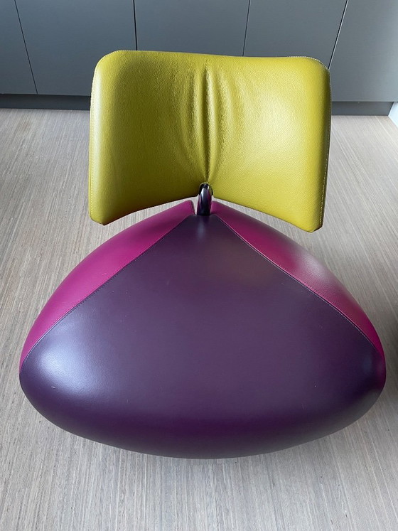 Leolux armchairs, leather in yellow, purple and magenta, Metal, Design (photo 5 of 8)