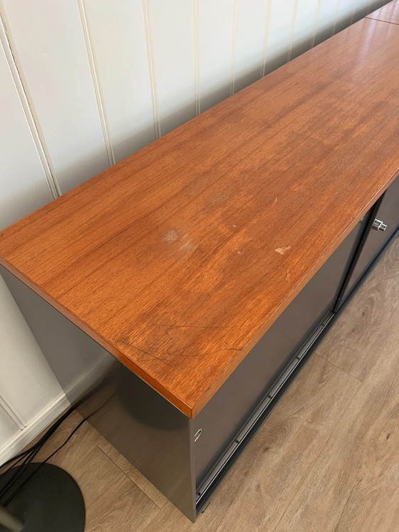 Sideboard with wooden top and dark grey doors, Metal, Brown, Vintage (photo 5 of 11)