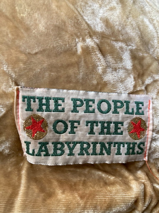 Cuscino The People of the Labyrinths con stampa aquila, Cuscini, Tessile, Velluto, Beige, Vintage (foto 4 di 5)