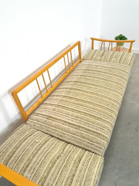 Image 1 of Divano letto estensibile con cuscini, divano