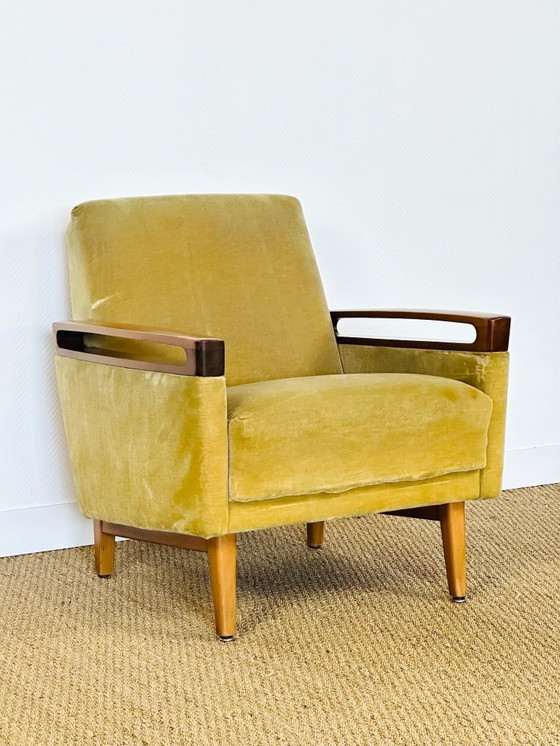 Image 1 of Canapé convertible et fauteuil vintage scandinave en teck et velours, 1960, Set de 2