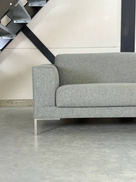 Design on Stock Aikon 4-seater sofa - as new – 3-5 seaters, Textile (photo 2 of 9)