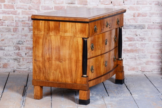 Cassettiera in stile Impero restaurata, in noce, acero e abete rosso, Austria, anni 1820. – Cassettiere, Wood (photo 4 of 18)