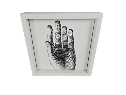 Piero Fornasetti – Bardelli – Keramikfliese inklusive Holzrahmen – Italien – 2000