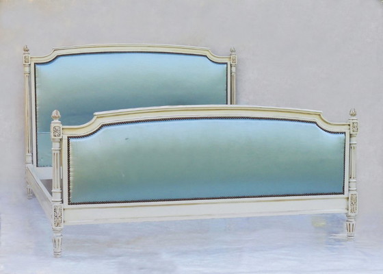 Image 1 of Raro letto Luigi XVI Revival della metà del secolo, formato King UE/UK King/US Queen da recuperare