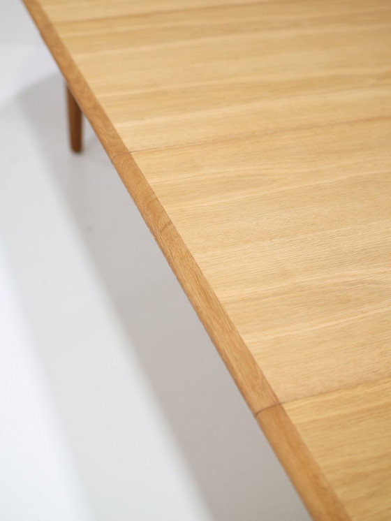 Image 1 of Tavolo da pranzo allungabile Henning Kjaernulf modello 62 rovere Sorø