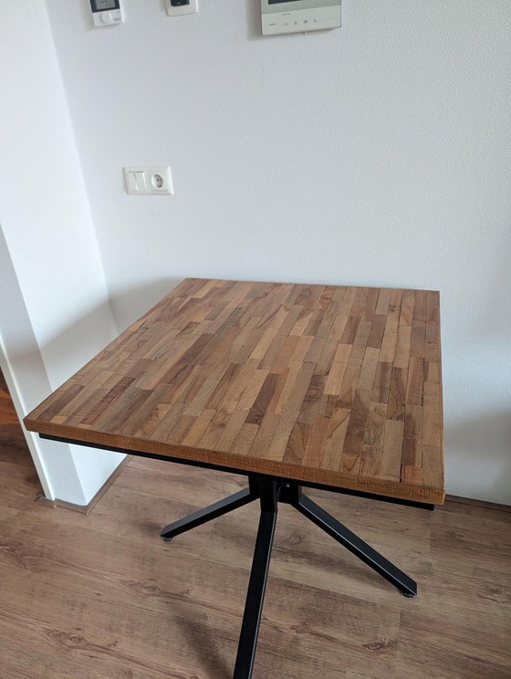 Image 1 of Stile vintage - Tavolo in teak riciclato laccato - serie maze - Dutchbone