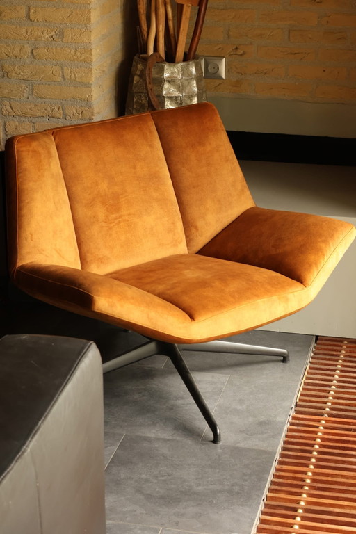 Table du Sud swivel chair lounge chair 
