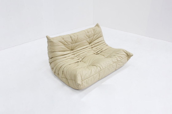 Image 1 of Vintage Togo ligne Roset leren 2 zits sofa  Michel Ducaroy