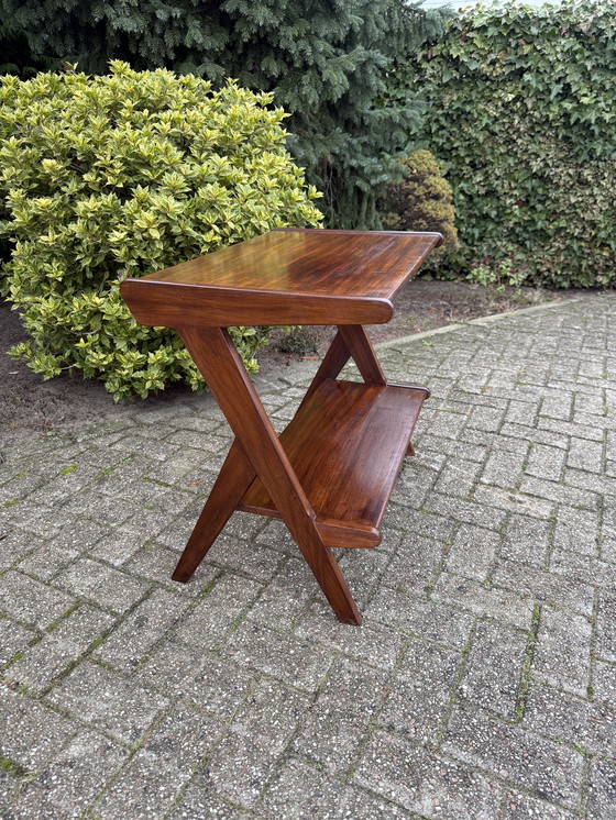 Image 1 of Table d'appoint en bois vintage milieu du siècle