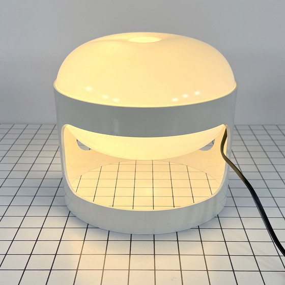 Image 1 of Lampe de table Kd27 blanche par Joe Colombo pour Kartell, 1960S