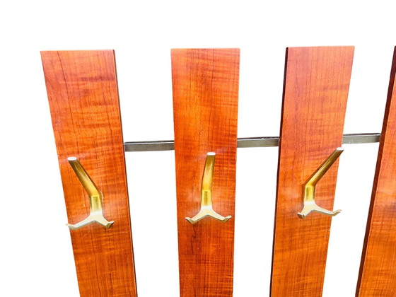 Image 1 of Houten vintage wandkapstok | Kapstok di metà secolo con latten e haken 